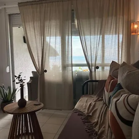 Дом отдыха Vista Del Mar House-perfect For Families & Couples Кассандра