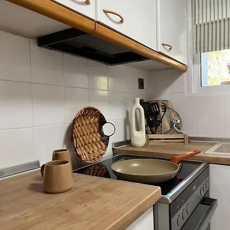 Vista Del Mar House-perfect For Families & Couples 度假居 卡桑德里亚