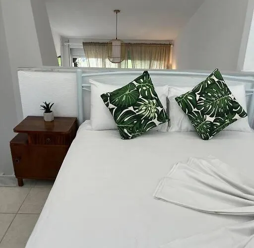 Vista Del Mar House-perfect For Families & Couples 卡桑德里亚